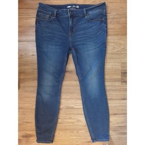Rock Star Super Skinny Jeans